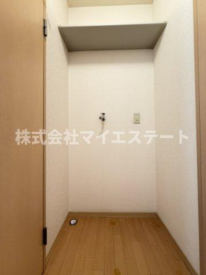 【玄関】 | ラビアンローズⅢ