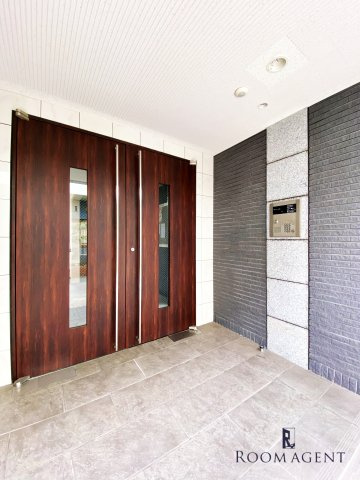 Stellaのエントランス