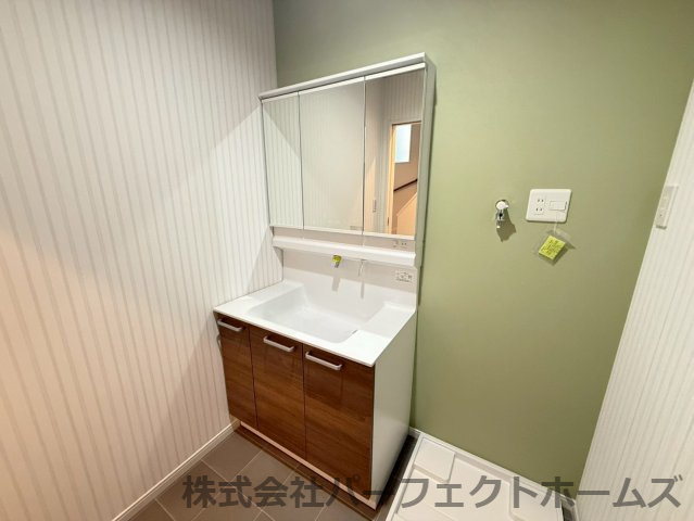 茄子作北町戸建の独立洗面台|独立洗面台です