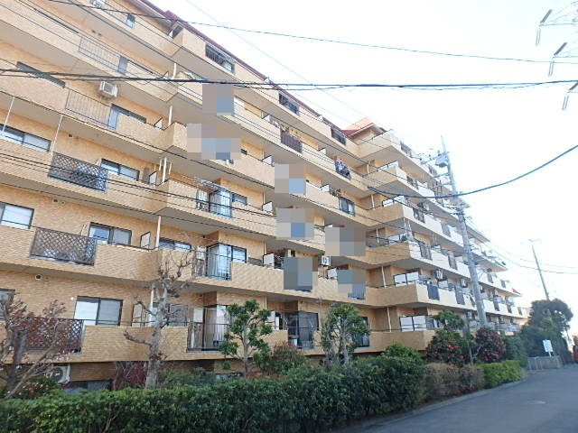 ライオンズマンション西所沢の外観