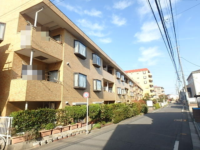 ライオンズマンション西所沢の外観