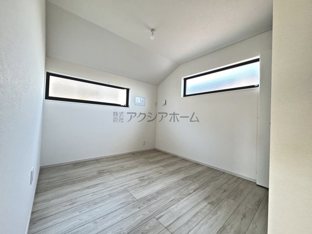 所沢市緑町4丁目・全2棟　新築一戸建　2号棟の洋室|2F洋室5.2帖