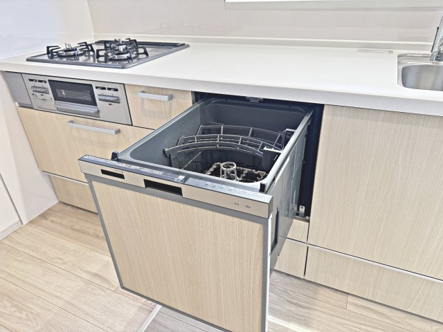 所沢市緑町4丁目・全2棟　新築一戸建　2号棟のキッチン|食器洗浄乾燥機