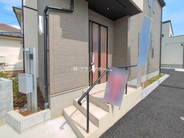所沢市久米・全4棟　新築一戸建　1号棟　～全居室6帖以上～の玄関|現地写真（2026年5月25日撮影）