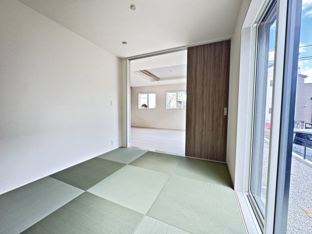 所沢市下富・全1棟　新築一戸建　～LDK17帖～の和室|1F和室5.25帖