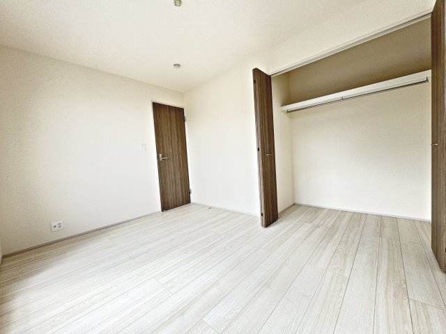 所沢市下富・全1棟　新築一戸建　～LDK17帖～の洋室|2F洋室6.21帖
