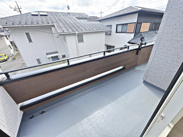 所沢市下富・全1棟　新築一戸建　～LDK17帖～のバルコニー