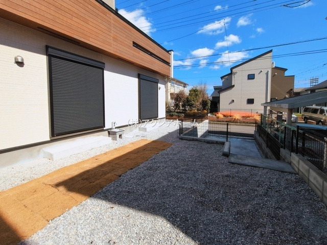 所沢市下富・全1棟　新築一戸建　～LDK17帖～の庭
