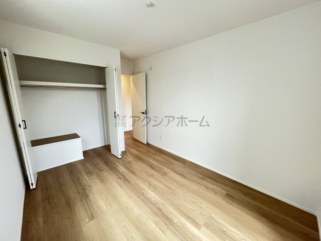 所沢市けやき台1丁目・全2棟　新築一戸建　1号棟の子供部屋|2階洋室6帖(東側)