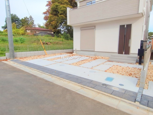 所沢市山口・全11棟　新築一戸建　1号棟　～LDK18帖～の駐車場|現地写真（2025年11月5日撮影）