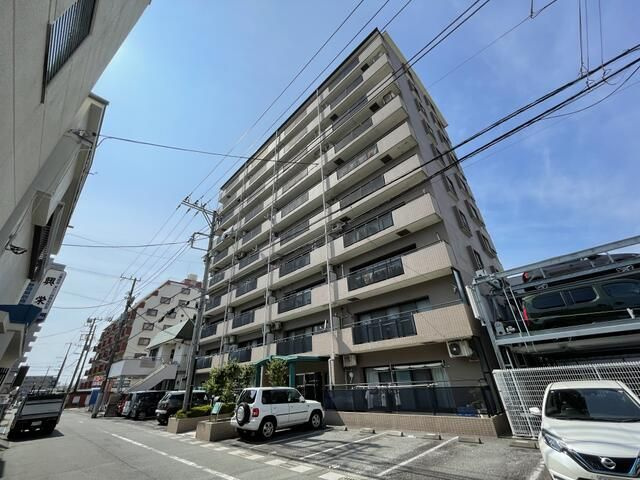 ビューネ沼津高島町の外観