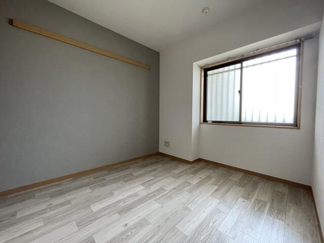 ビューネ沼津高島町の寝室