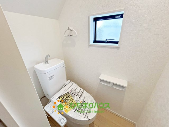 古河市小堤第3　新築一戸建て　02　クレイドルガーデンのトイレ