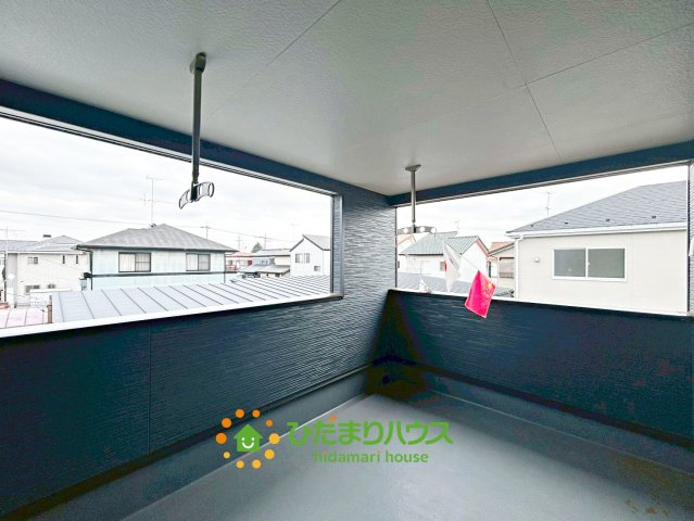 古河市小堤第3　新築一戸建て　02　クレイドルガーデンのバルコニー