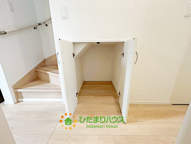 古河市小堤第3　新築一戸建て　02　クレイドルガーデンの収納