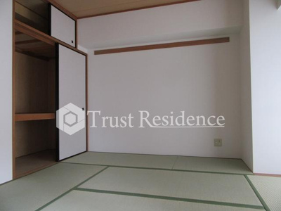 【寝室】 | ロイヤルプラザ浅草