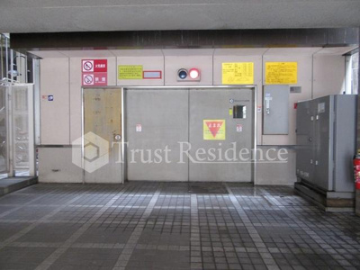 【駐車場】 | ロイヤルプラザ浅草