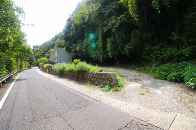 玉湯町玉造店舗兼用住宅のその他|対象不動産に付属する飛地の写真になります。
現在、月極駐車場で稼働中
敷地面積：395.05㎡