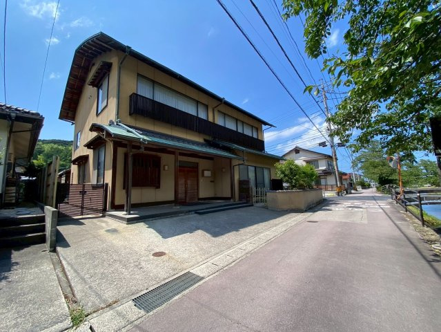 玉湯町玉造店舗兼用住宅