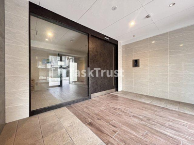 【エントランス】 | GRAND STEADY新梅田