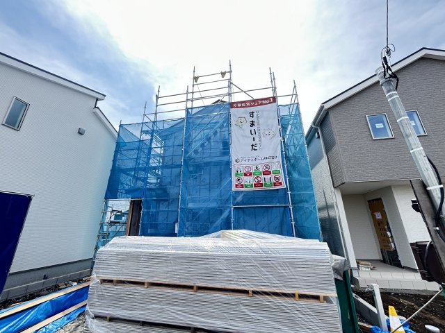 新築　佐波郡玉村町斎田第２期　LIGNAGE　6号棟の外観|現地写真　2026年2月完成予定！類似物件のご内覧等、お気軽にお問合せください♪　							


