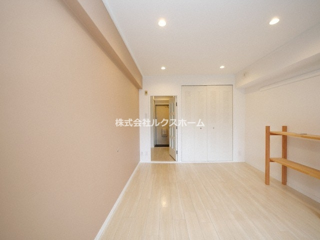 コーポラスムツミの居間・リビング|居間です