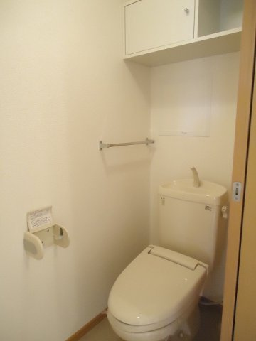 サンリット　タウンＤ  刈谷市近郊の賃貸はクラスホームのトイレ|落ち着いたトイレです