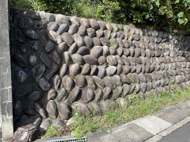 土地　諏訪山1丁目の外観|道路との高低差2ｍ以上