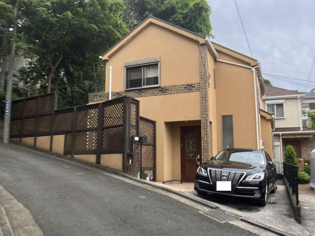 横浜市中区本牧間門　中古戸建【仲介手数料無料】の前面道路含む現地写真