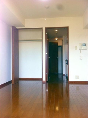 【居間・リビング】 | エスコート西荻窪 | 6.5帖の洋室