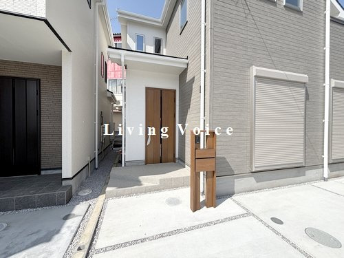 【エントランス】 | 【仲介手数料０円】相模原市緑区城山1丁目　新築一戸建て　全7棟 | 相模原市緑区城山1丁目　新築一戸建て　全7棟