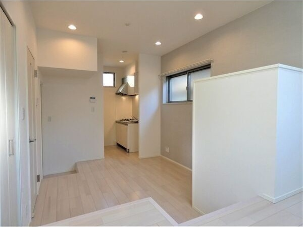 エスポワール中村の居間・リビング