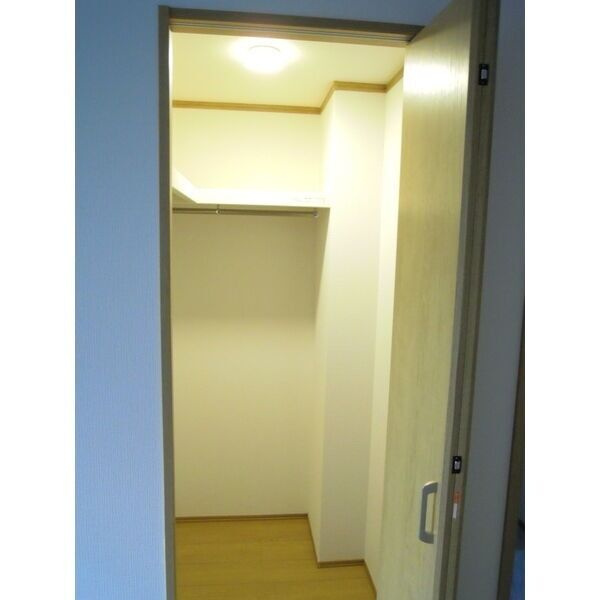 【新築】KosmosⅢ(コスモススリー)の収納