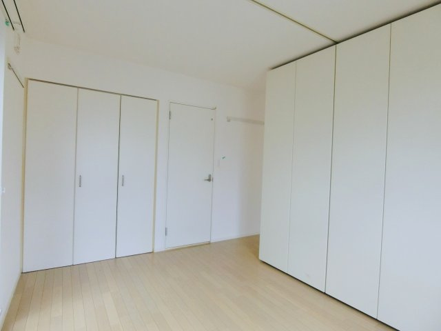 コートヴィラ吉祥寺の洋室