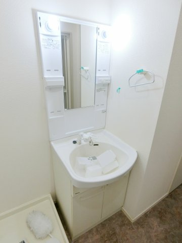 コートヴィラ吉祥寺の洗面所