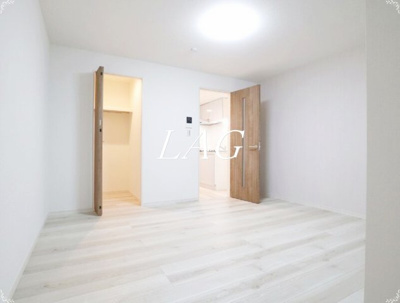 【居間・リビング】 | スターライト松戸 | 洋室です。