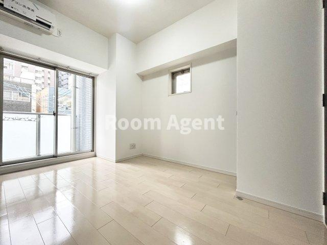 エルザビル名古屋駅前の居間・リビング