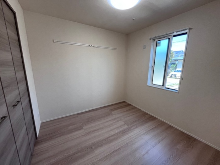 D-ROOM盛岡みたけの洋室