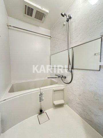 スプランディッド京橋EASTの浴室