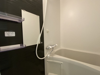  | クワトロ・ヴィラ竹下