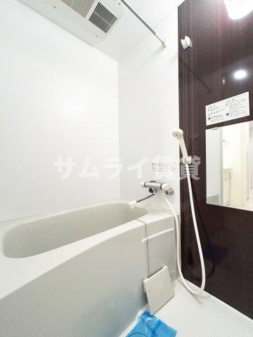 オークラレジデンス栄生の浴室