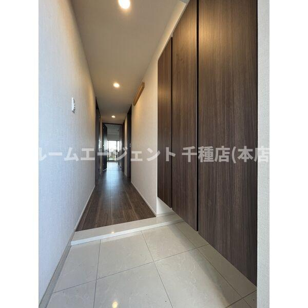 オープンレジデンシア名古屋センタープレイスの玄関