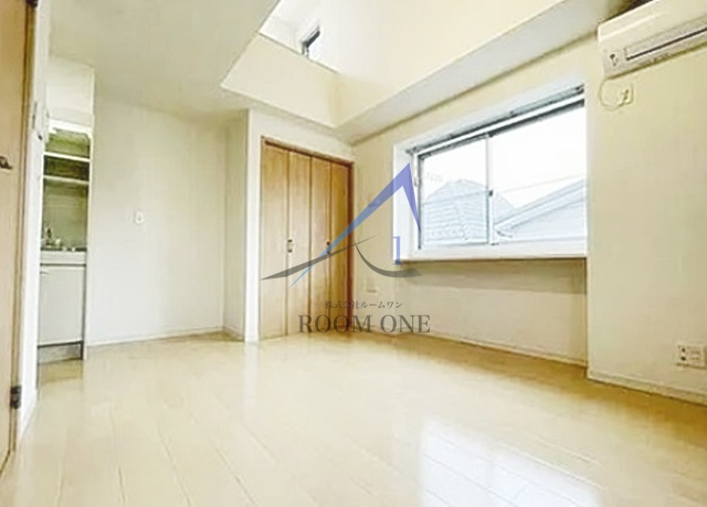 Rosselle横濱山手の居間・リビング|洋室のお部屋です。