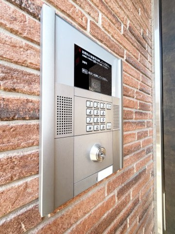 カーサタチバナのエントランス|類似