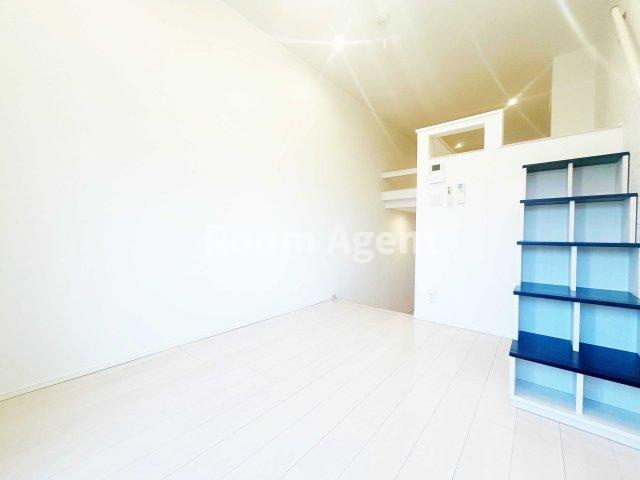 カーサルーチェ黄金の居間・リビング