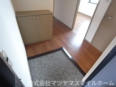 【玄関】 | クイーンズヒルB棟