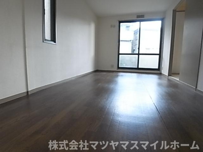 【居間・リビング】 | クイーンズヒルB棟