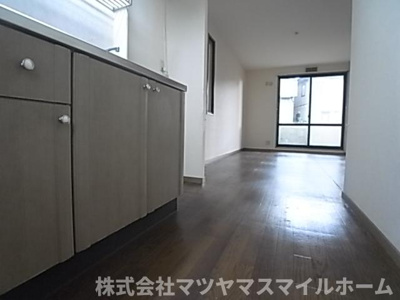 【居間・リビング】 | クイーンズヒルB棟