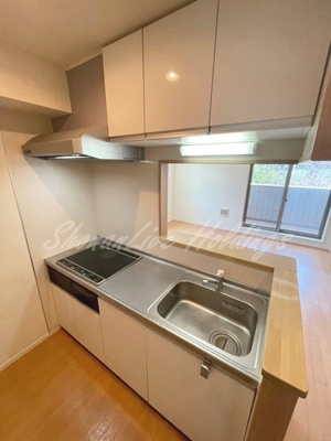 【キッチン】 | 長島ビル | 掃除しやすいIHクッキングヒーター☆