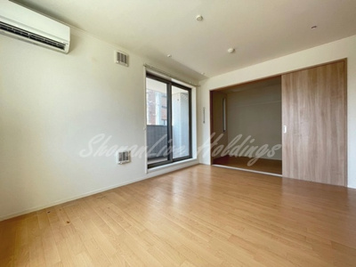 【居間・リビング】 | 長島ビル | 南東向きで日当たり良好☆